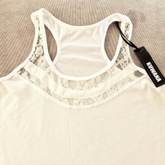 Musculosa encaje white en internet