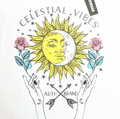 Remera Celestial White - comprar online