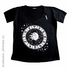 Remera V Zodiacal Black PREMIUM