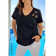 Remera XL Escote V 3 Stars