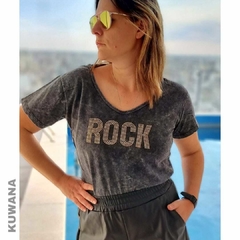 Remera V ROCK gold PREMIUM