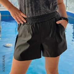 Short Engomado Black - comprar online