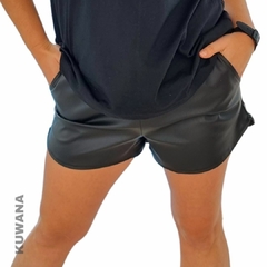 Short Engomado Black