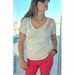 Remera V Thunder Pink White FLAME PREMIUM - comprar online