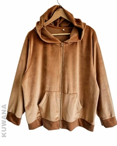 Campera Plush Essential Camel