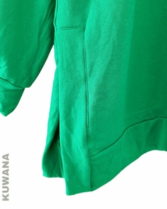 Buzo oversized FRIZA GREEN en internet