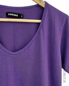 Remera V Basic Violeta(4 talles) - comprar online