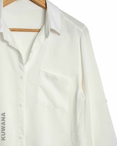 Camisa CLASSIC (M/L) BLANCA - Kuwana Mayorista