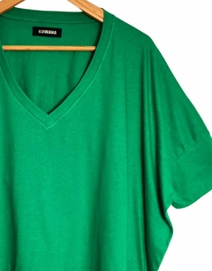 Remerón V Manga 3/4 OVERSIZE (XXL) VERDE BENNET - comprar online