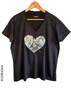 Remera V OVERSIZE (XL) LOVE SHINE Black