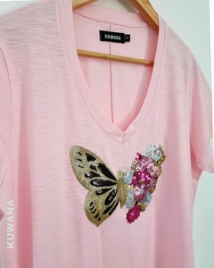 Remera V OVERSIZE (XL) BUTERFLY ROSE FLAME - Kuwana Mayorista