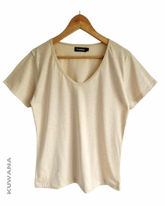 Remera V Basic SKY SAND (4 talles)