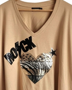 Remerón V Manga 3/4 OVERSIZE (XXL) ROCK CAMEL - comprar online