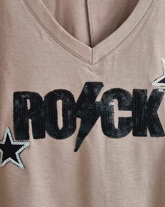 Remera V OVERSIZE (XL) ROCK VIZON en internet