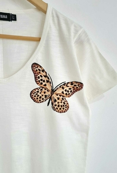 Remera V Butterfly Premium (M al XL) en internet