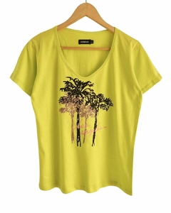 Remera V PALMER LIME PREMIUM (M AL XL)