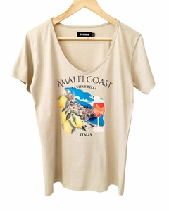 Remera V PREMIUM AMALFI Mantecol (3 talles)