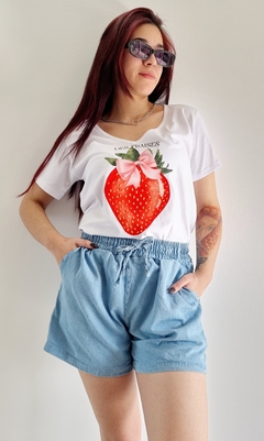 Remera V PREMIUM STRAWBERRY (4 talles)