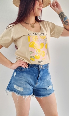 Remera V PREMIUM LEMONS (4 talles) -TOST