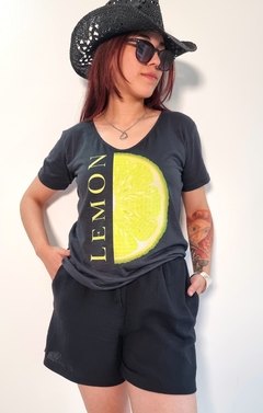 Remera V PREMIUM LEMON (4 talles) Black -