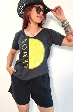 Remera V PREMIUM LEMON (4 talles) Black - - Kuwana Mayorista