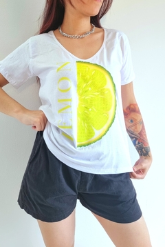 Remera V PREMIUM LEMON (4 talles) White -