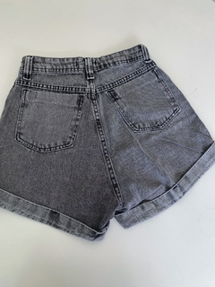 Short preto CINZA - comprar online