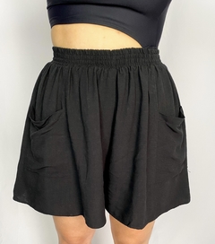 Shorts Linho Must Black - comprar online