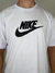 Camiseta Nike Branca na internet