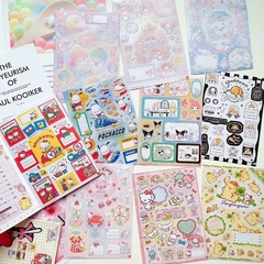 Caderno de adesivos - Sanrio - Yume Lojinha | Coisinhas fofas e lindas