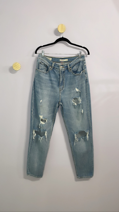 Calça Jeans Levis Mom 29