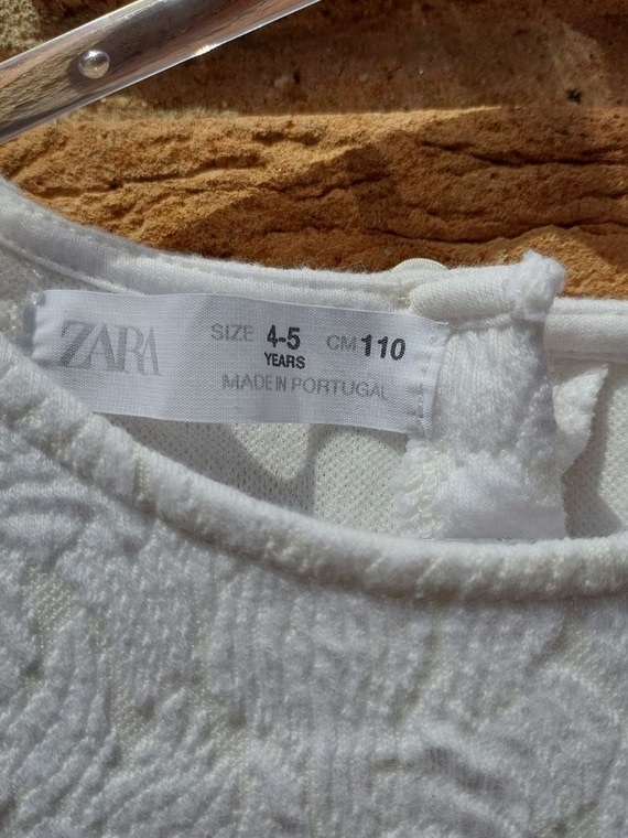 Preços baixos em Vestidos femininos Zara Branco