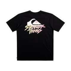 CAMISETA M/C QUIK X STRANGER THINGS PRETO - comprar online