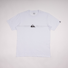 CAMISETA M/C NEW LINES BRANCO - Dominasy