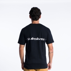 CAMISETA M/C NEW LINES PRETO - Dominasy