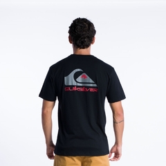 CAMISETA M/C OMNI LOGO PRETO - Dominasy