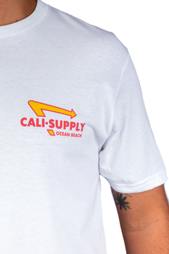 Camiseta In n Out Cali Supply Branca - comprar online