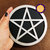 Pentáculo (Pentagrama com círculo) na internet