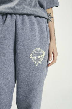 JOGGER WORLD GRIS - tienda online