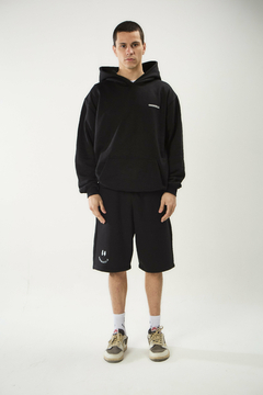 SHORT GOODCHILLS BASIC NEGRO - comprar online