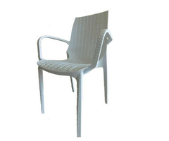 SILLA CON APOYA BRAZOS MELODY SIMIL RATTAN - comprar online