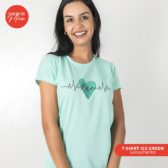 T-Shirt Mãe Coração Pulsante na internet