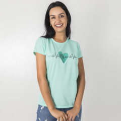 T-Shirt Mãe Coração Pulsante