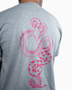 Camiseta TRT Cobra Rosa na internet