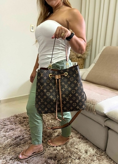 Bolsa Louis Vuitton Saco na internet