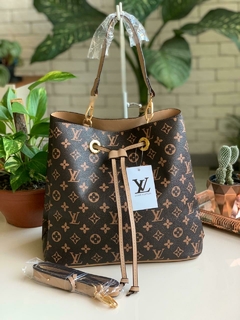 Bolsa Louis Vuitton Saco