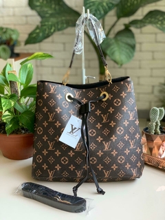 Bolsa Louis Vuitton Saco - Classy Trend