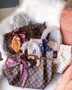 Bolsa Louis Vuitton Tureni - Classy Trend