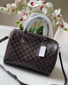 Bolsa Louis Vuitton Baú na internet