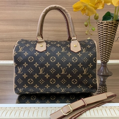 Bolsa Louis Vuitton Baú na internet